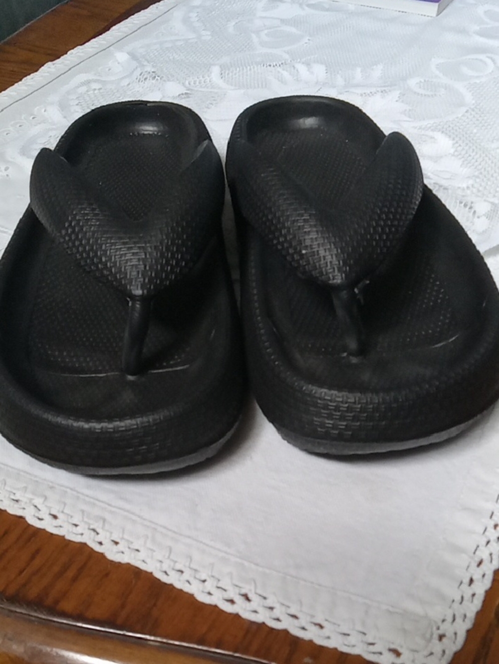 Cloud Slides Black Flip Flops